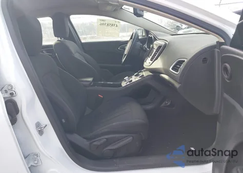 2016 Chrysler 200 Limited from USA, damaged, VIN 1C3CCCAB0GN131372